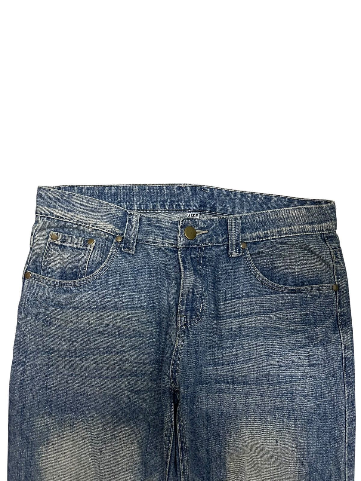 The Unbranded Brand Unbranded Embroidered Skull Distressed Jeans Size US 35 - 4 Thumbnail