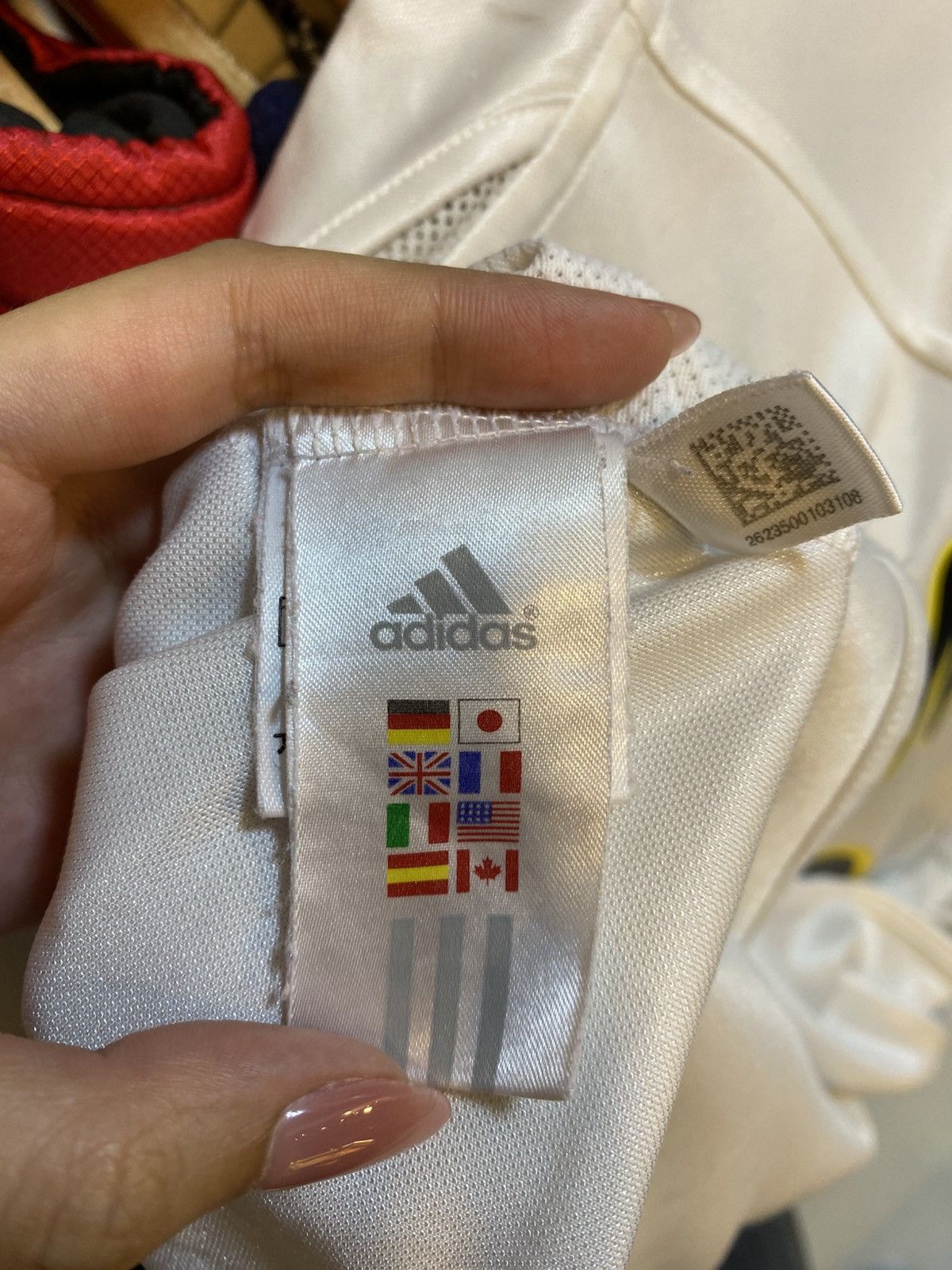 Adidas Vintage Real Madrid CF Home Kit BECKHAM 7 Size US M / EU 48-50 / 2 - 8 Thumbnail