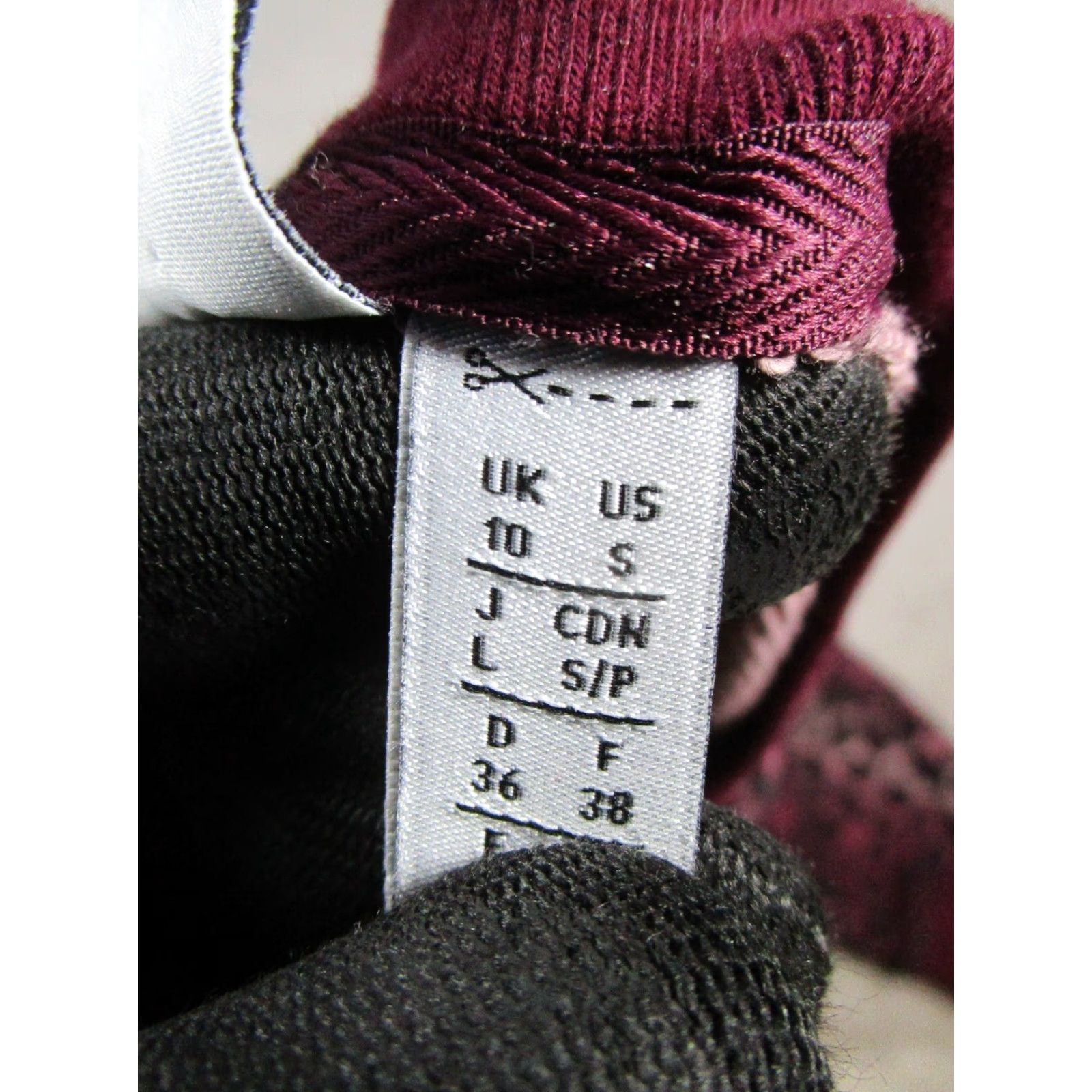 Adidas Adidas Sweatshirt Womens Small Burgundy Animal Print Pullover Activewear Size S / US 4 / IT 40 - 4 Thumbnail