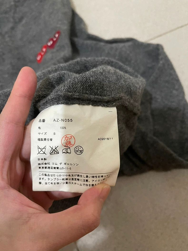 Comme des Garcons Comme Des Garcons V-Neck Women's Cardigan Size S / US 4 / IT 40 - 3 Thumbnail