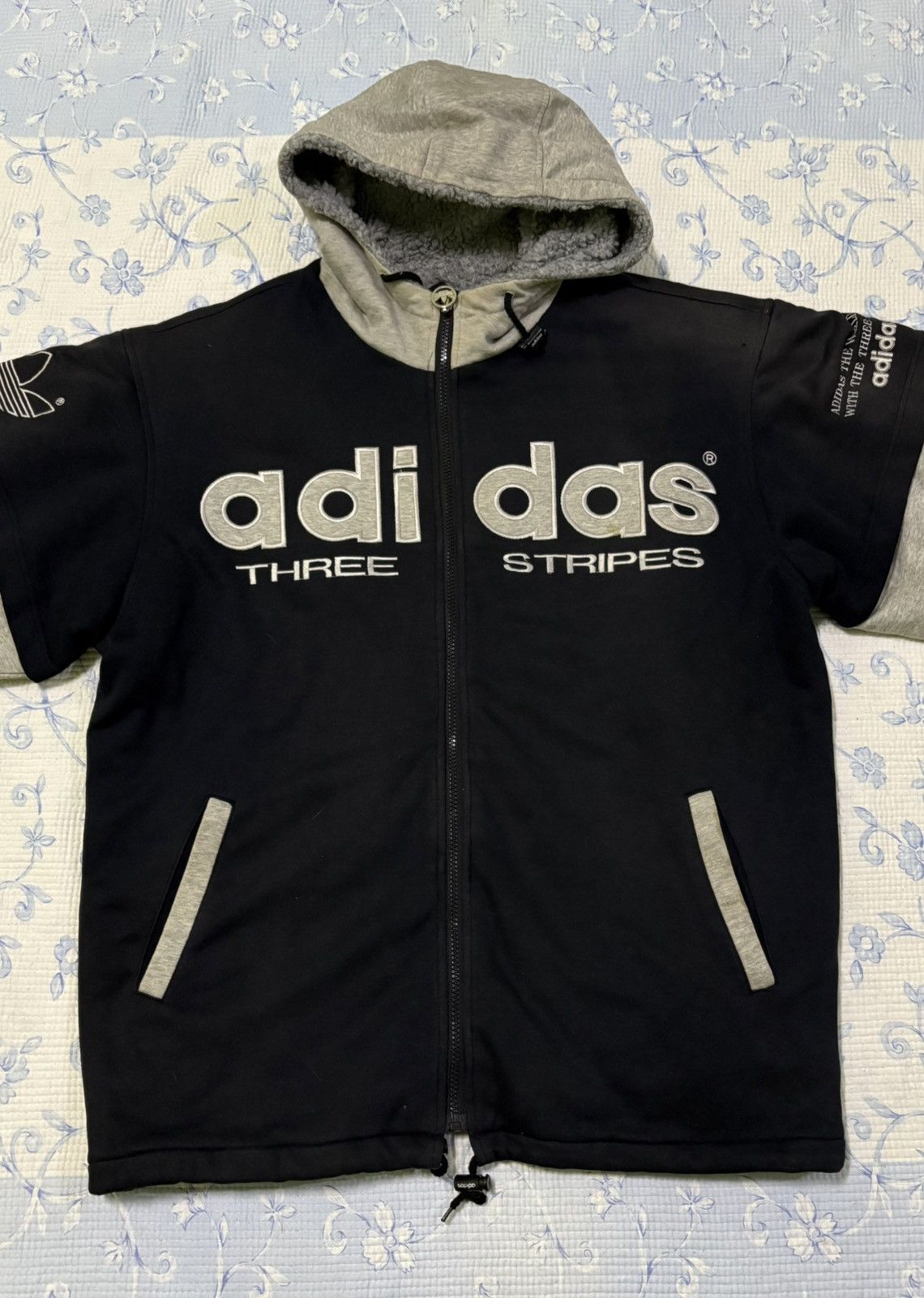 Adidas Adidas Hoodies Big Logo Vintage Size US M / EU 48-50 / 2 - 4 Thumbnail