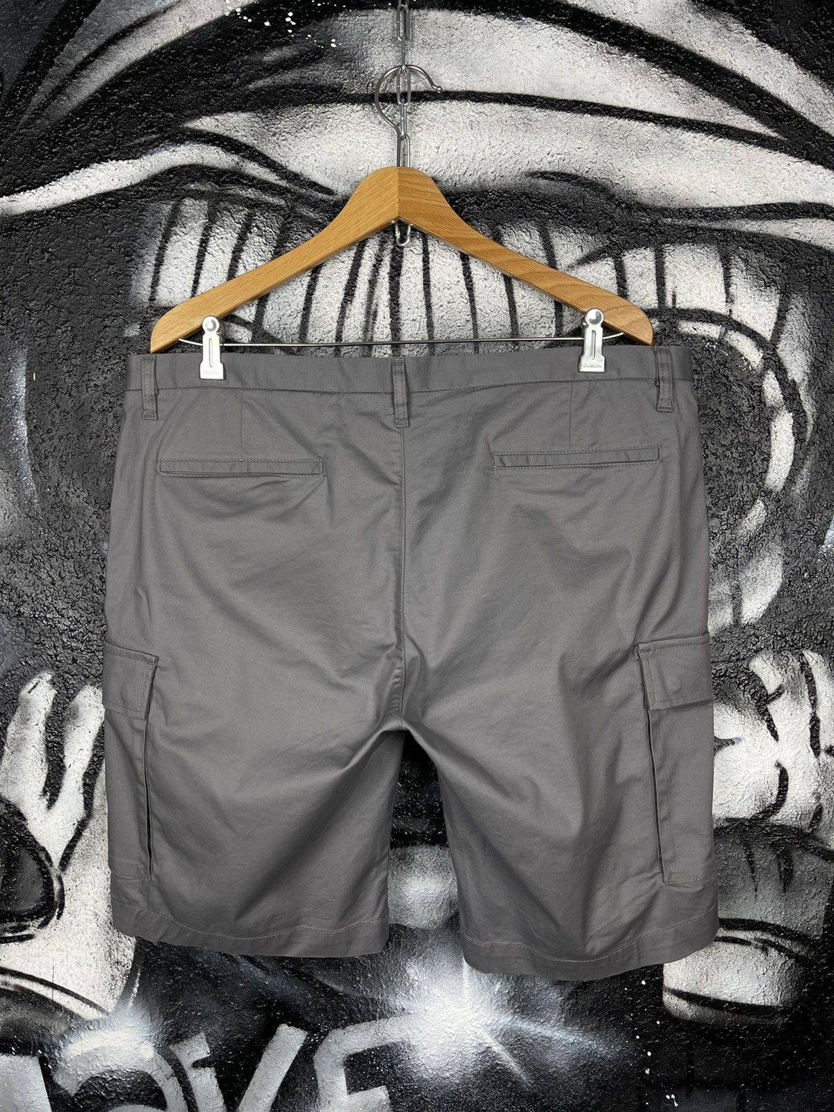 DKNY DKNY Bermuda Cargo Shorts Men’s Size XL Size US 36 / EU 52 - 3 Thumbnail