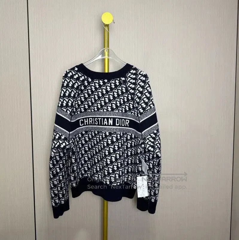 Dior Dior Women's Black Wool Sweater . Size XXS / US 00 / IT 34 - 2 Thumbnail
