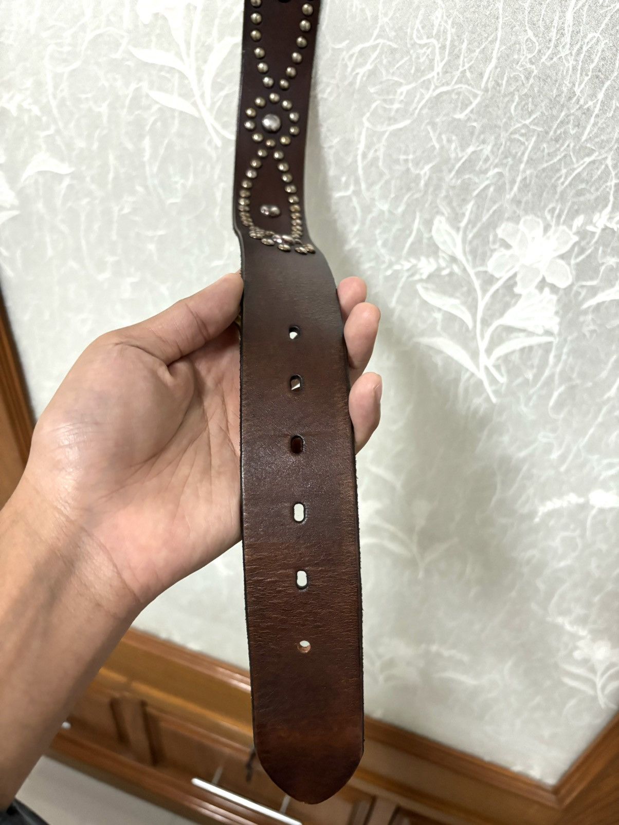 Vintage Vintage Leather Design Studded Belt (size 32-36) Size ONE SIZE - 9 Thumbnail
