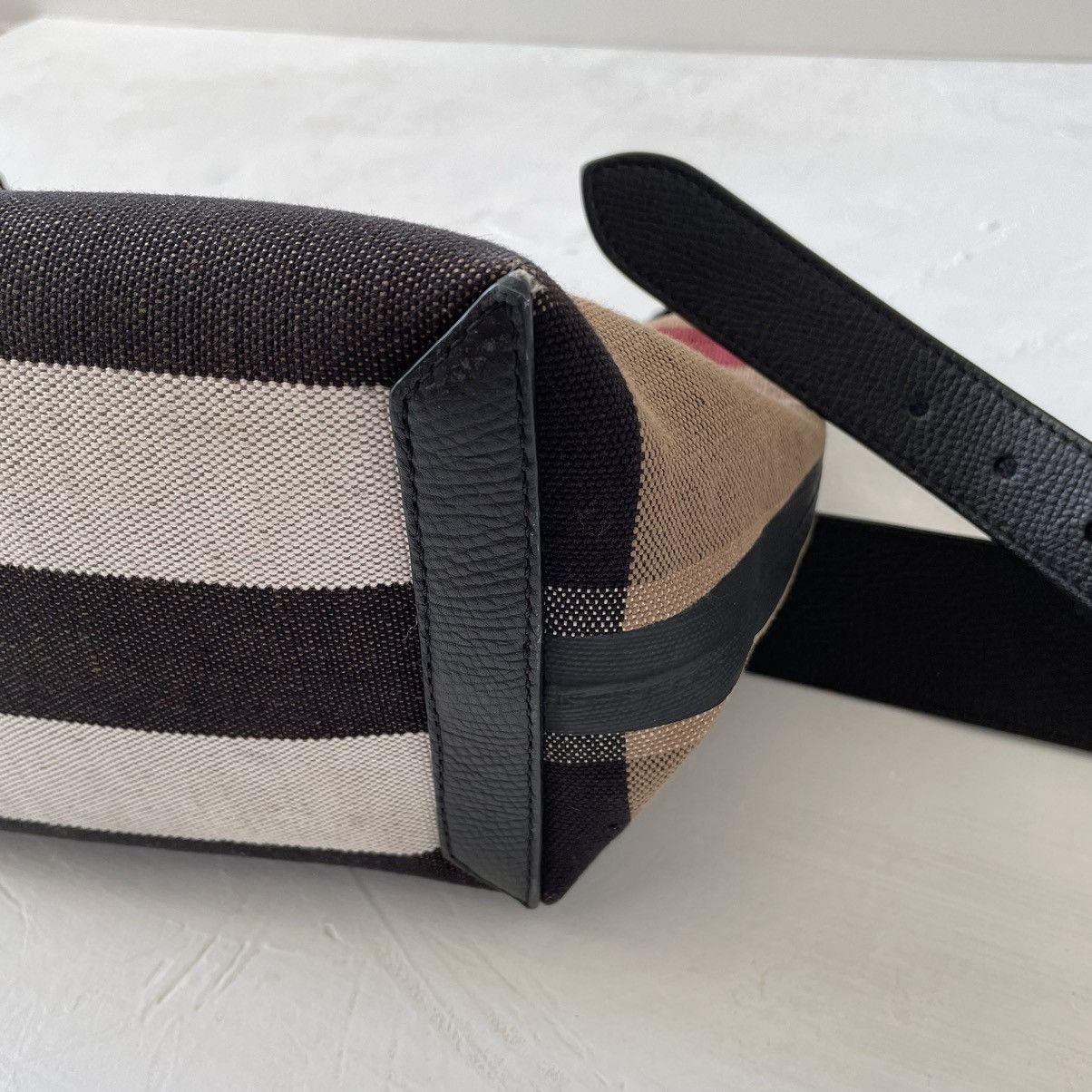 Burberry Burberry Messenger Bag Size ONE SIZE - 11 Thumbnail