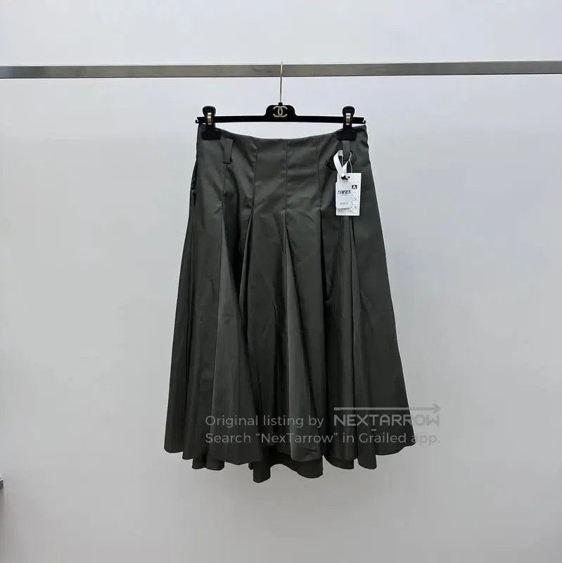 Other Prada Green Women's Midi Skirt. Size 23" - 1 Thumbnail