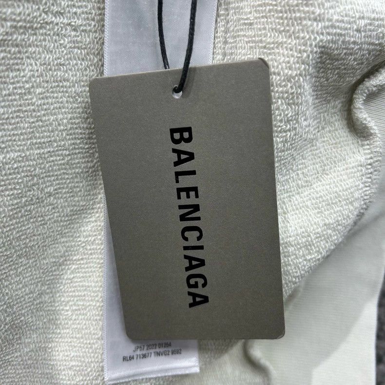 Balenciaga Balenciaga Make old duct tape coke waves white hoodie Size US L / EU 52-54 / 3 - 3 Thumbnail