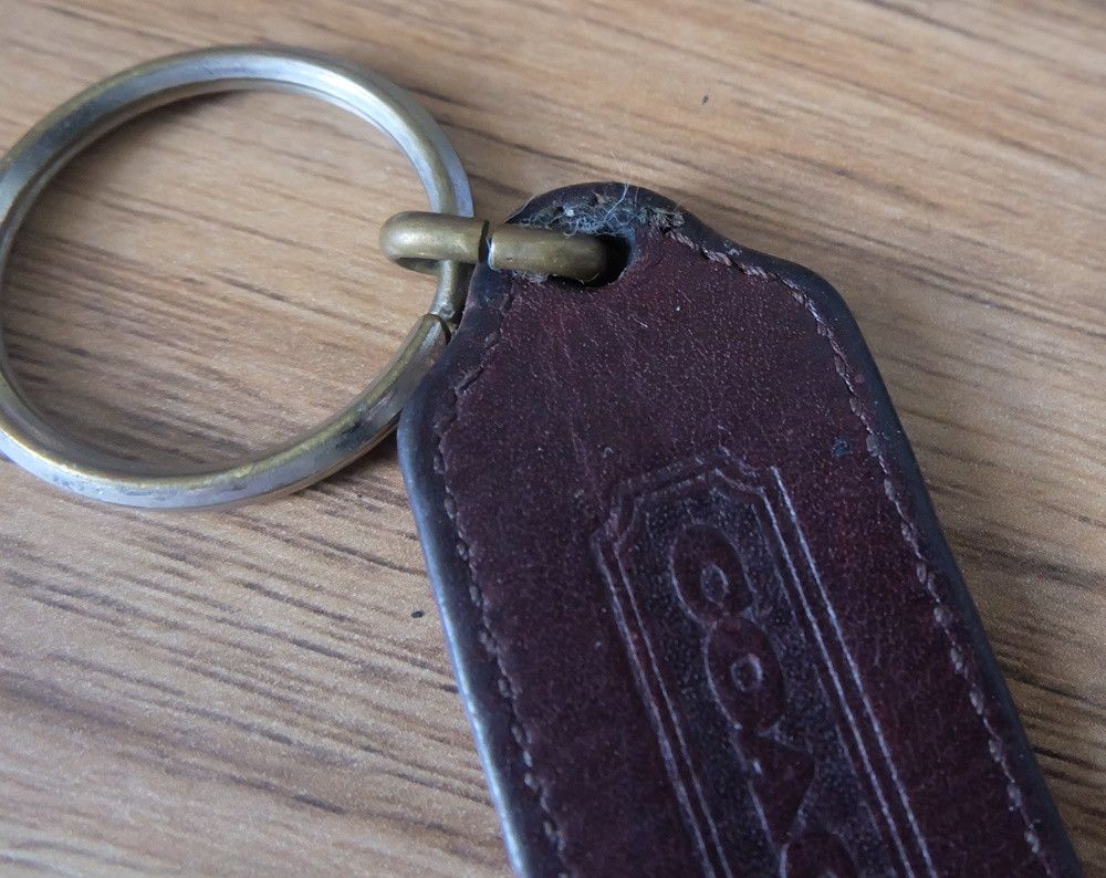 Coach Coach Leather Tag Keychain Size ONE SIZE - 3 Thumbnail