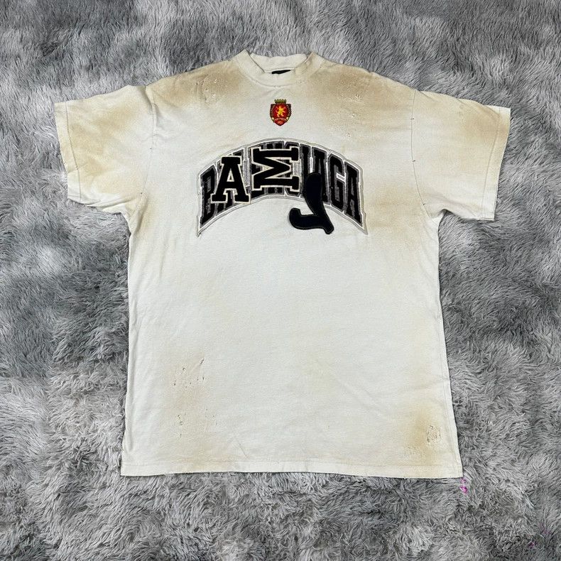 Balenciaga Balenciaga Manchester United Vintage Embroidered T-Shirt-dmc Size US M / EU 48-50 / 2 - 1 Thumbnail