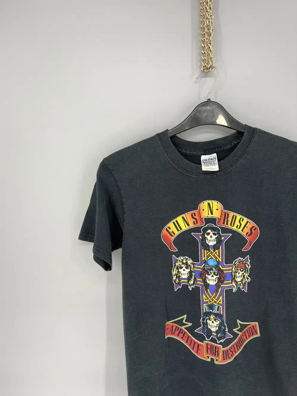 Band Tees Vintage Y2K Guns And Roses tee Band Rock Metal streetwear Size US S / EU 44-46 / 1 - 4 Thumbnail