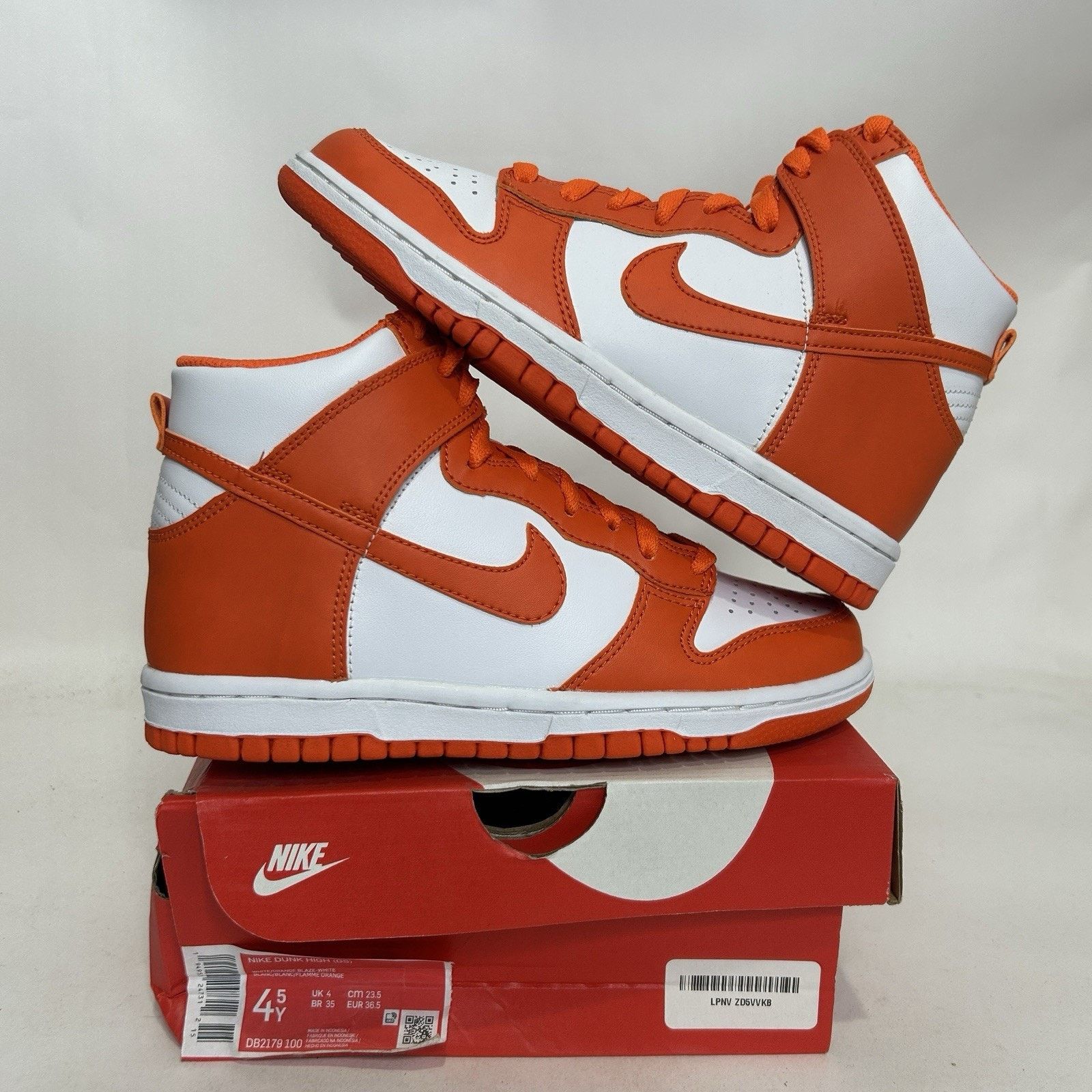 Nike Nike Dunk High SP Retro GS “Syracuse” 2021 DB2179-100 Size US 6 / IT 36 - 1 Thumbnail