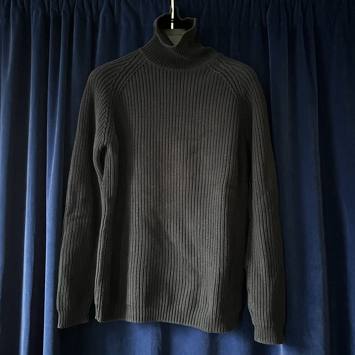 Zara Zara Men’s Navy Turtleneck Sweater Size US L / EU 52-54 / 3 - 1 Thumbnail