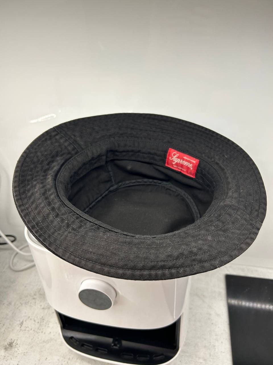 Supreme Supreme Bucket Hat with Pocket Rare Size ONE SIZE - 3 Thumbnail