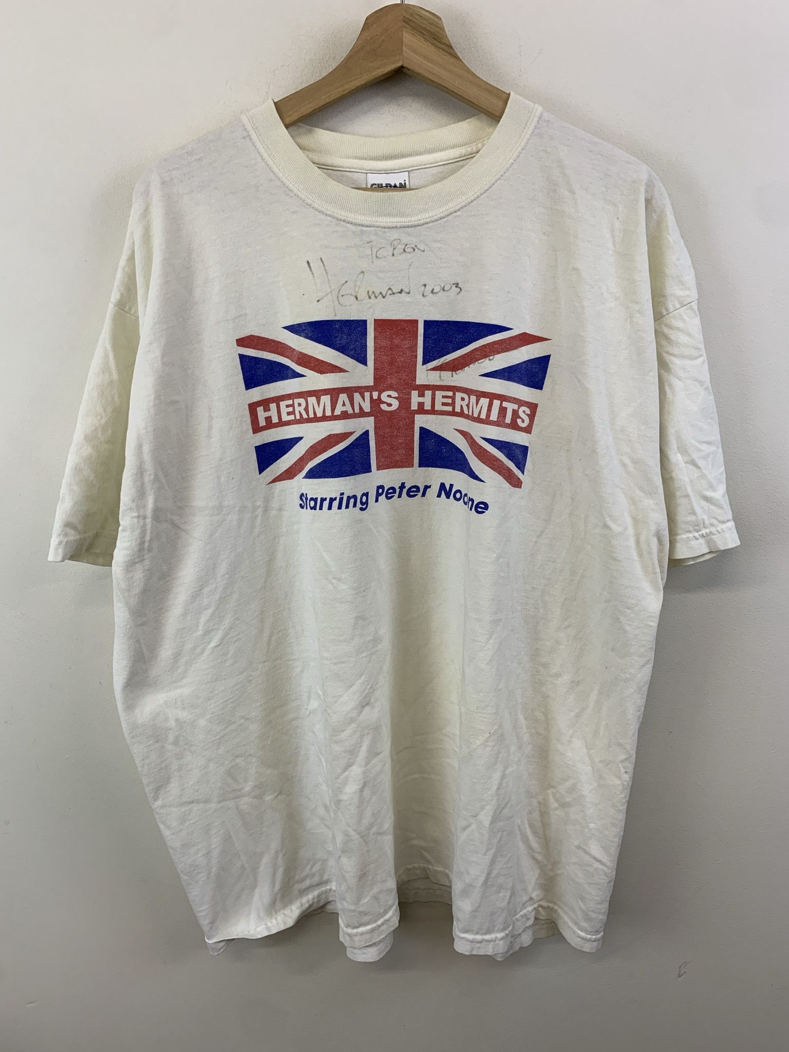 Band Tees Vintage 2003 Herman's Hermets Peter Noone Autographed Tee Size XXL Size US XXL / EU 58 / 5 - 1 Thumbnail