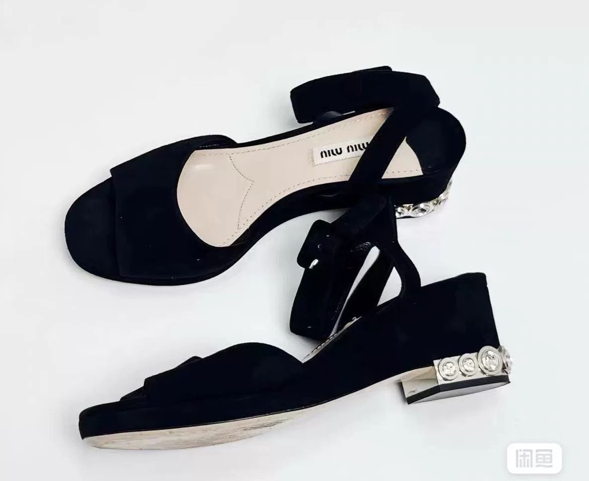 Miu Miu Miu Miu Suede Black Sandals us_8 Women Size US 8 / IT 38 - 1 Thumbnail