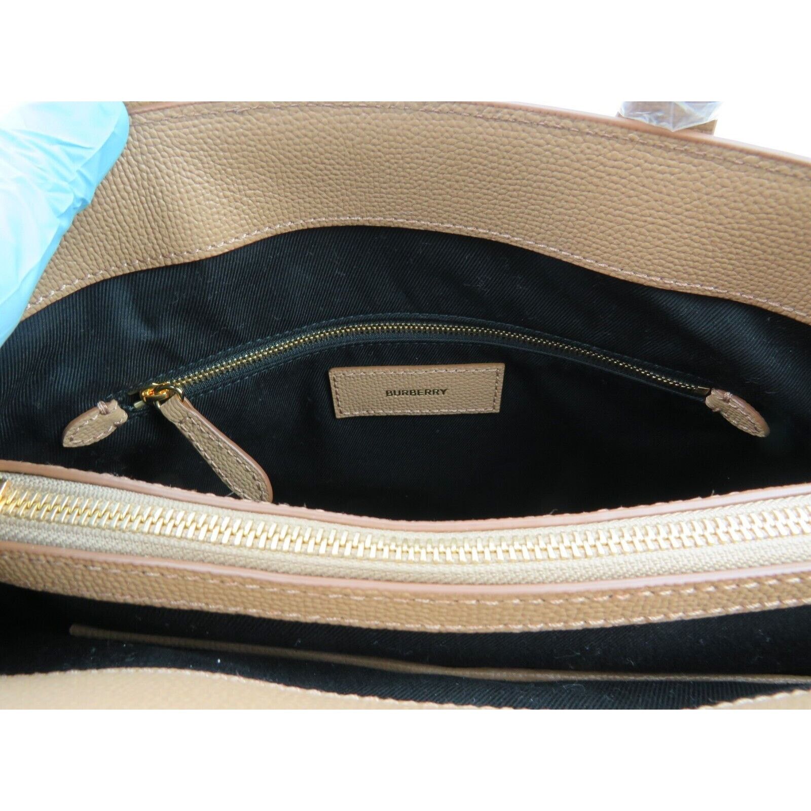 Burberry BURBERRY MD BANNER CAMEL LEATHER CHECK LOGO SHOULDER BAG Size ONE SIZE - 7 Thumbnail