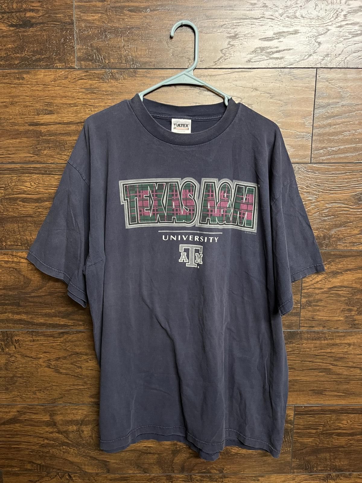 Tultex Faded Texas A&M University Plaid T-shirt - Aggies- 2XL Size US XXL / EU 58 / 5 - 1 Thumbnail