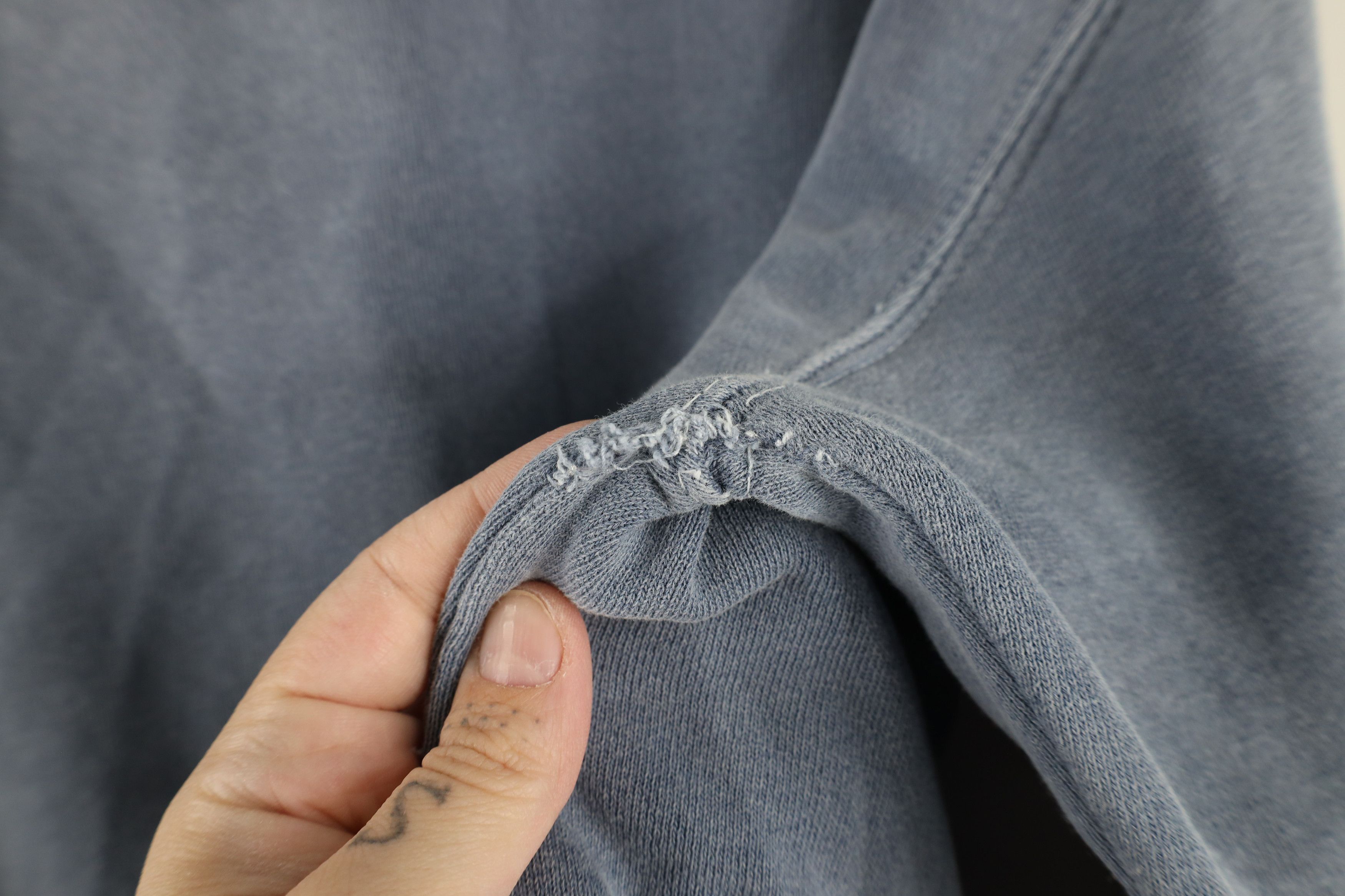 Vintage Vintage 90s Streetwear Spell Out Maine Sweatshirt Blue Size US M / EU 48-50 / 2 - 6 Thumbnail