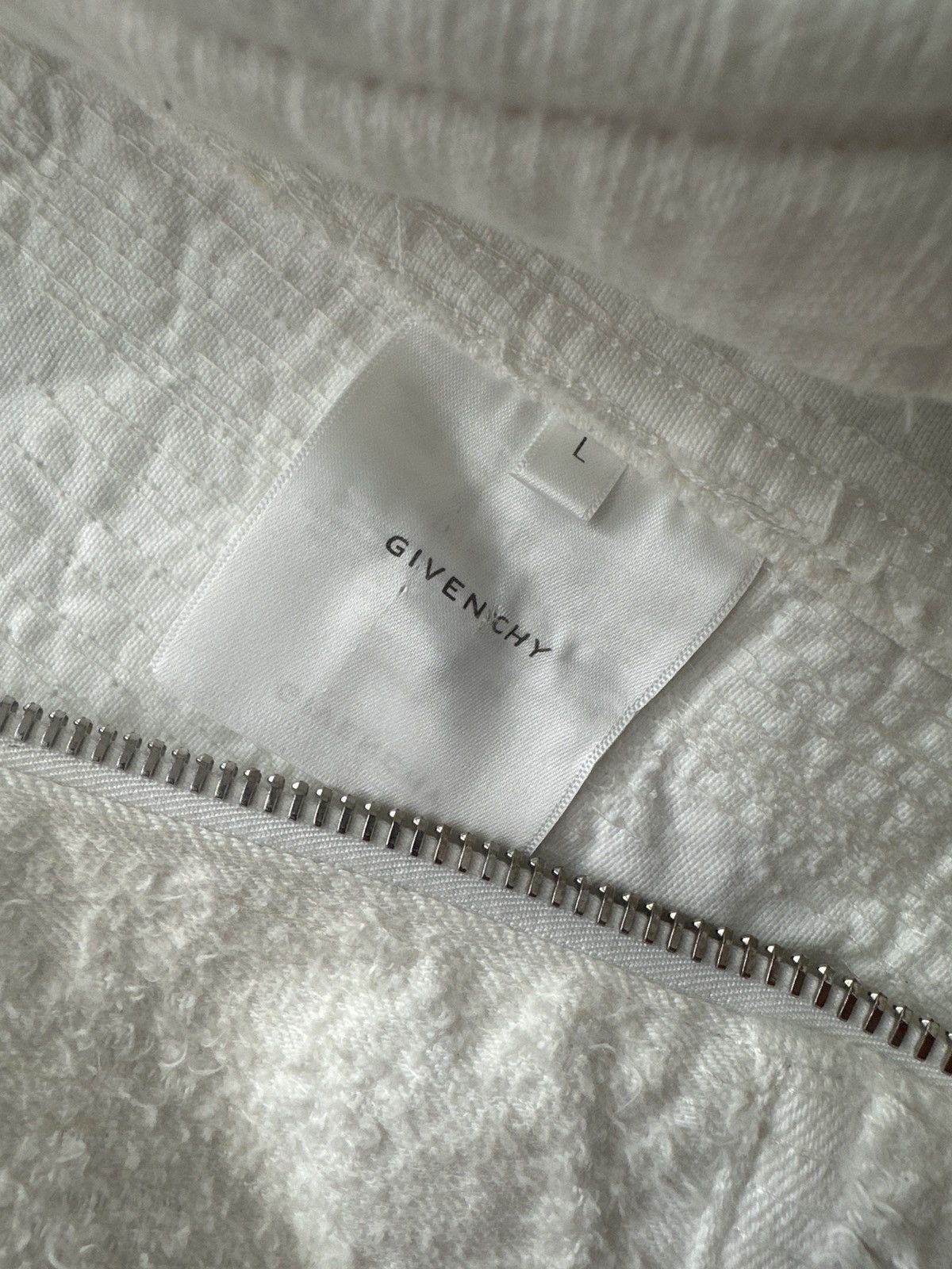 Givenchy Givenchy X Josh Smith white denim jacket Size US L / EU 52-54 / 3 - 7 Thumbnail