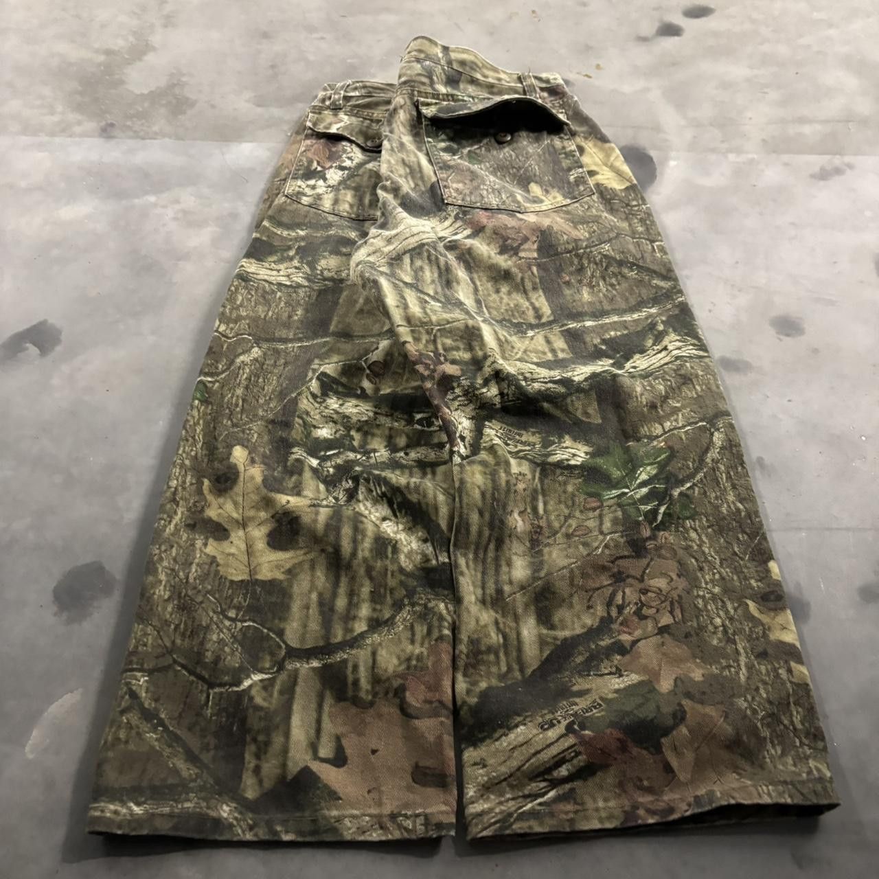 Mossy Oaks Crazy Vintage Y2K/2000s Baggy Mossy Oak Real Tree Camo Streetwear Skater Pants! 36x24 Size US 36 / EU 52 - 4 Thumbnail