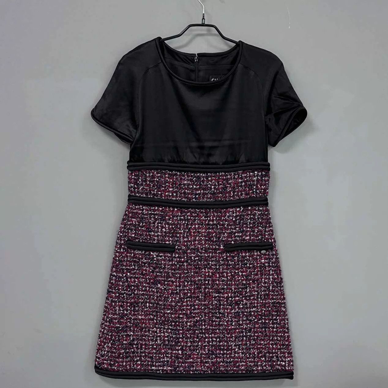 Chanel Chanel Satin Woven Panel Short Sleeve Dress Size 38 Size S / US 4 / IT 40 - 1 Thumbnail