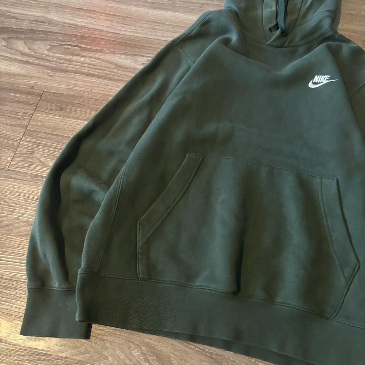 Nike Crazy Vintage Y2K/2000s Green Nike Streetwear Essential Hoodie! Size S Size US S / EU 44-46 / 1 - 3 Thumbnail