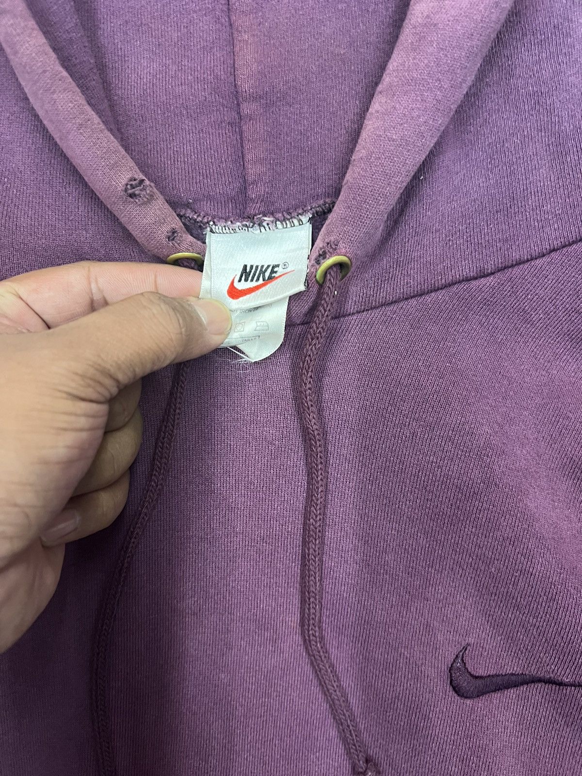 Nike × Vintage Vintage 90s Nike Small Swoosh Hoodie Size US L / EU 52-54 / 3 - 6 Thumbnail