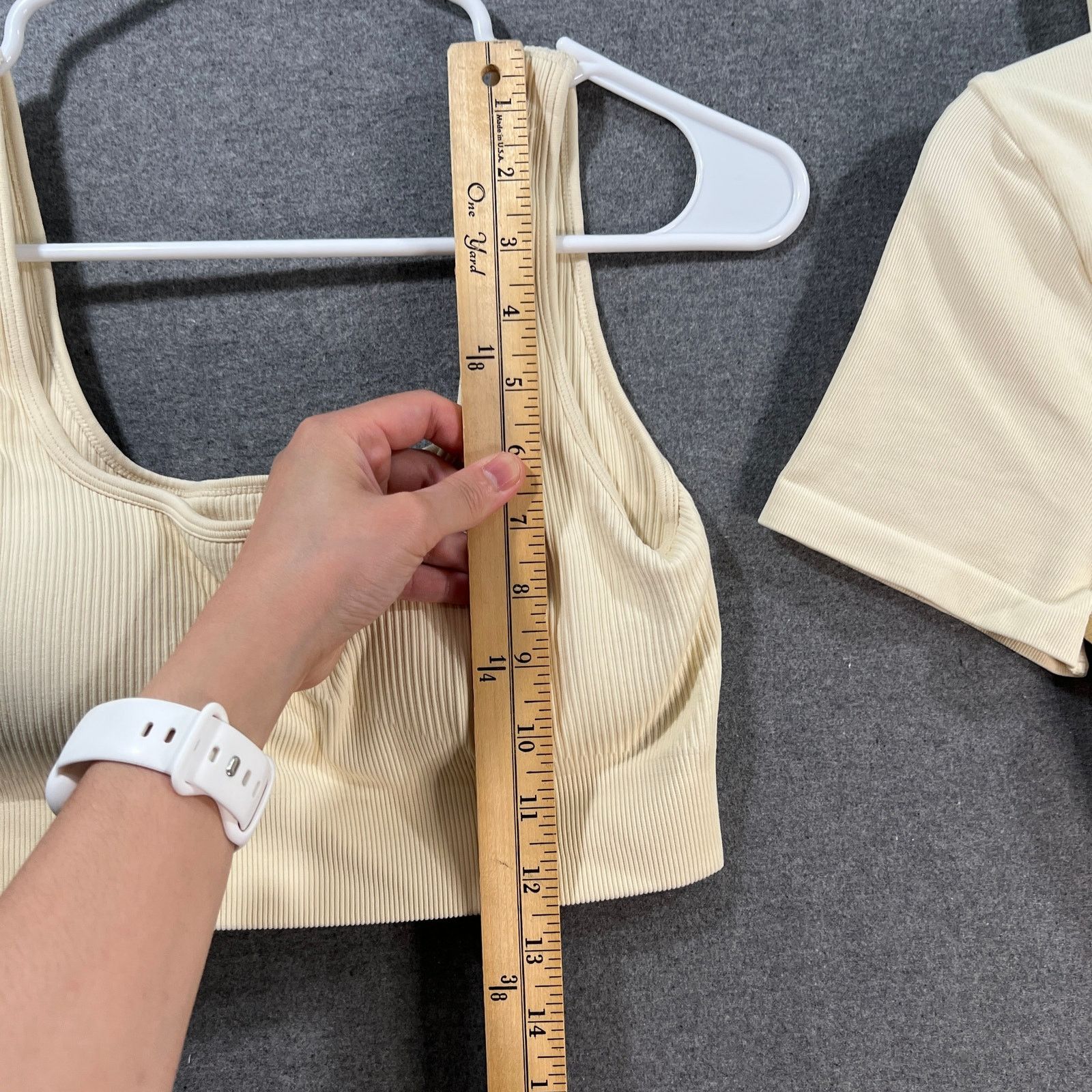 Other Workout 3 PC Sport Bra, CropTop and Bottom Cream Size M / US 6-8 / IT 42-44 - 11 Thumbnail