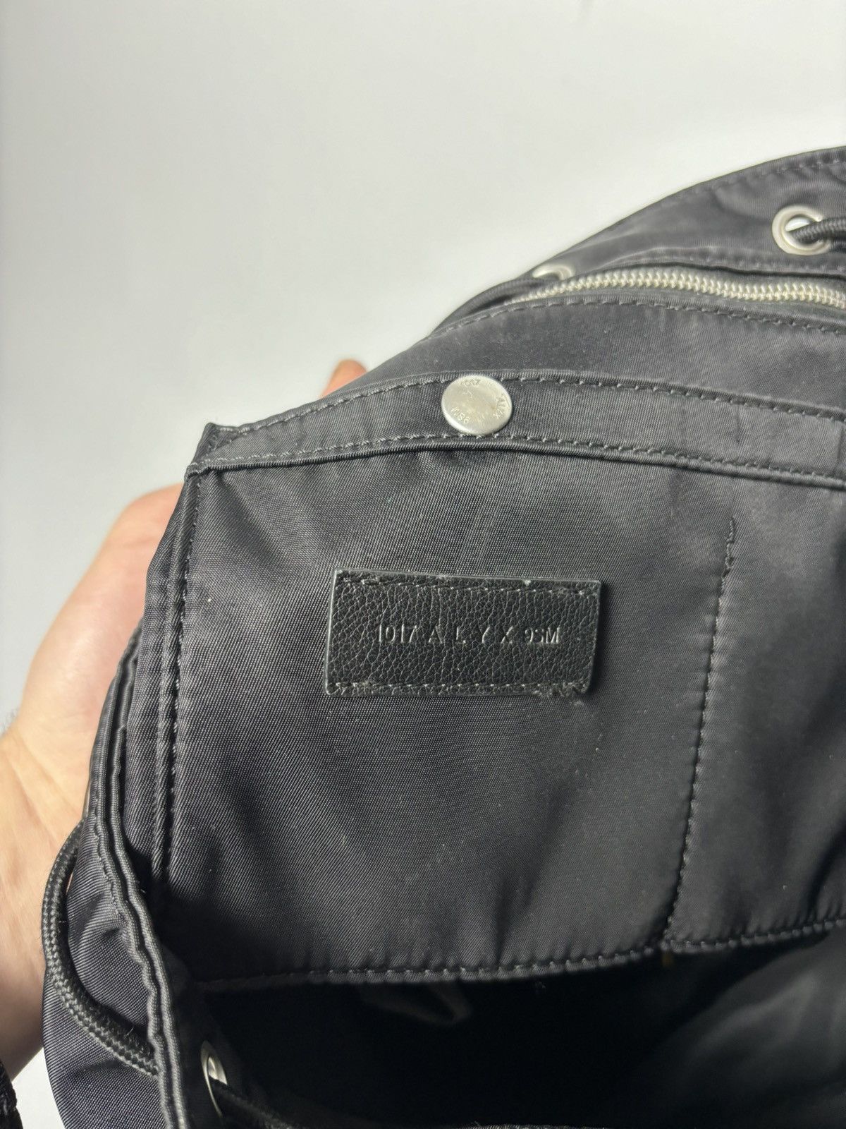 1017 ALYX 9SM × Alyx Alyx Tank backpack Size ONE SIZE - 11 Thumbnail