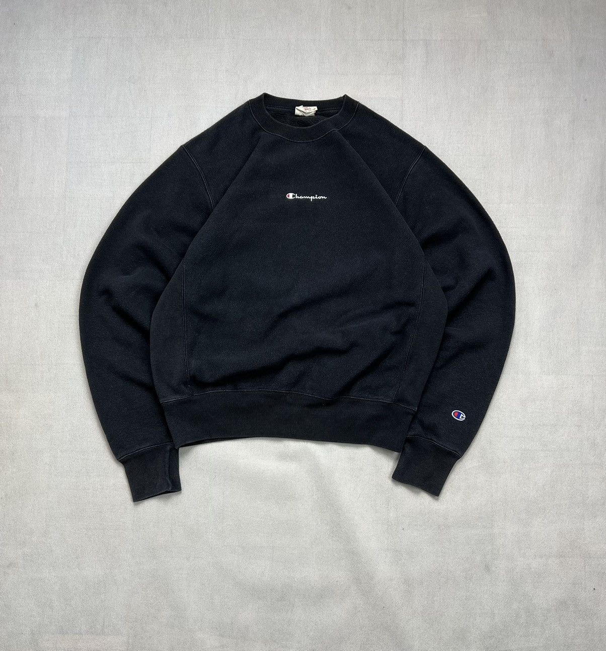 Champion Sweatshirt Champion Reverse Weave Center Logo Size US S / EU 44-46 / 1 - 1 Thumbnail
