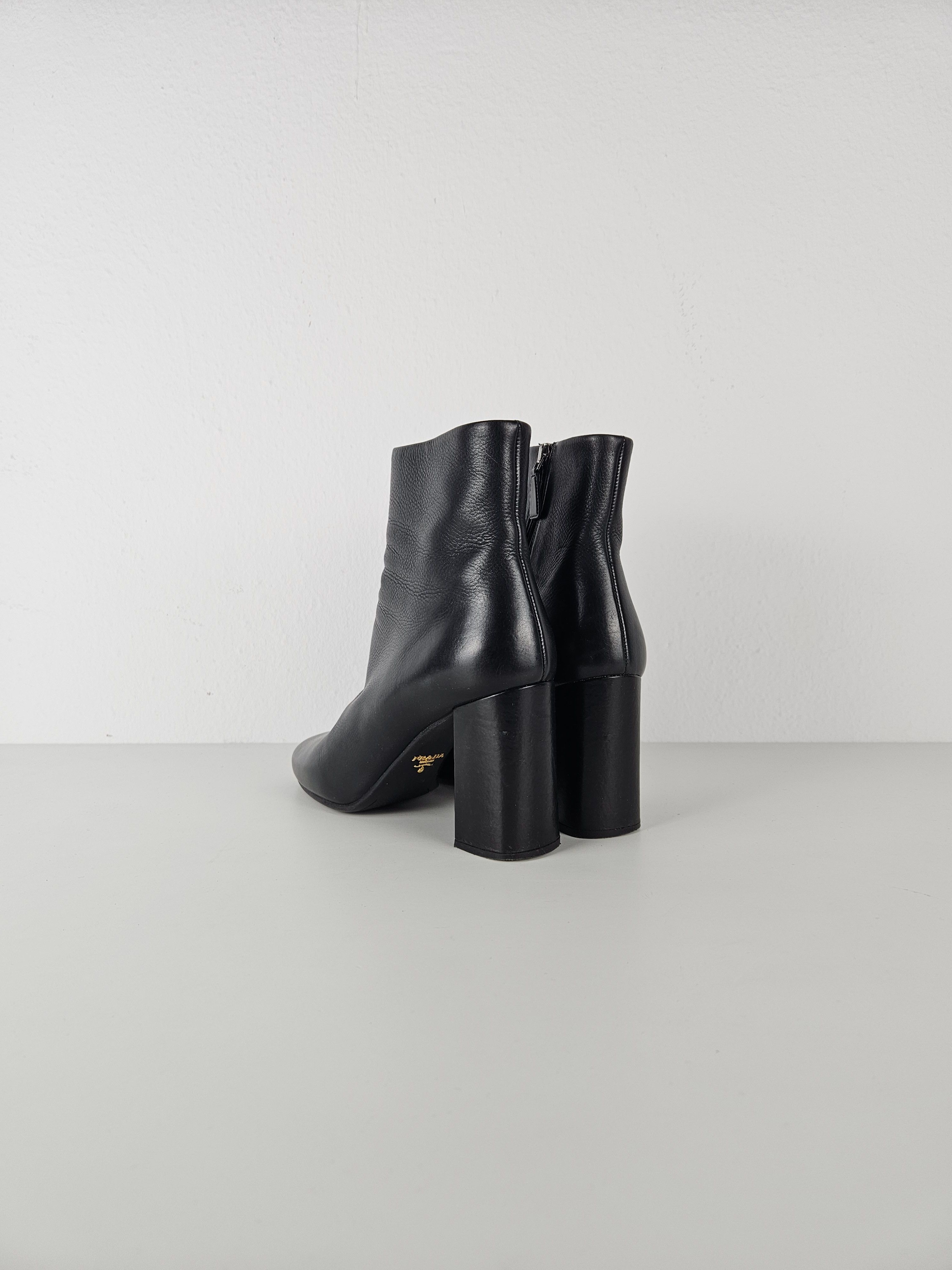 Prada Prada calf leather side zip block heel ankle boots Size US 7.5 / IT 37.5 - 8 Thumbnail