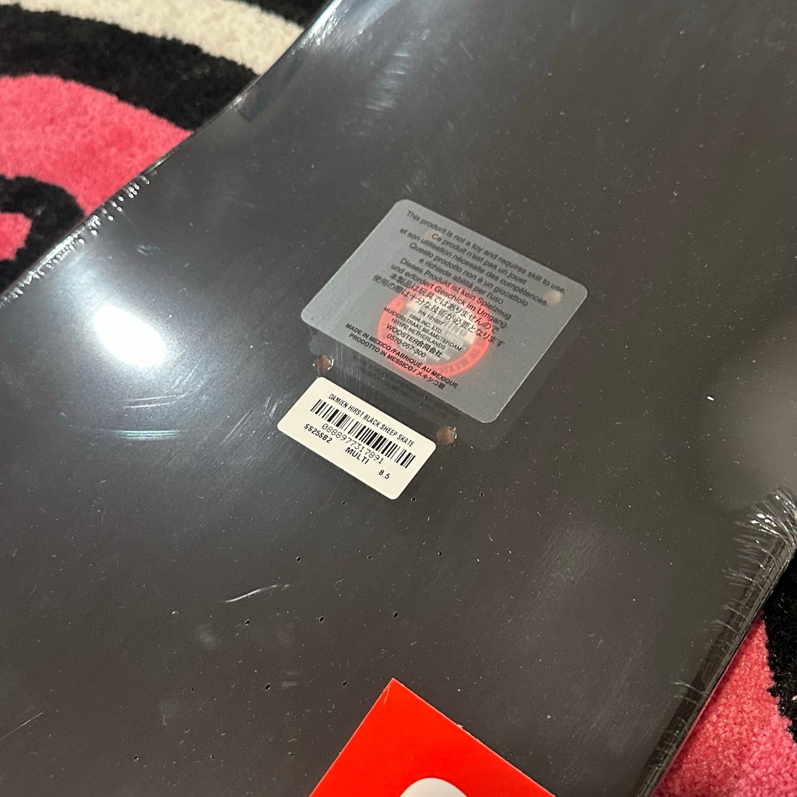 Supreme Supreme x Damien Hirst Sheep Skateboard Deck – Multicolor Size ONE SIZE - 6 Thumbnail