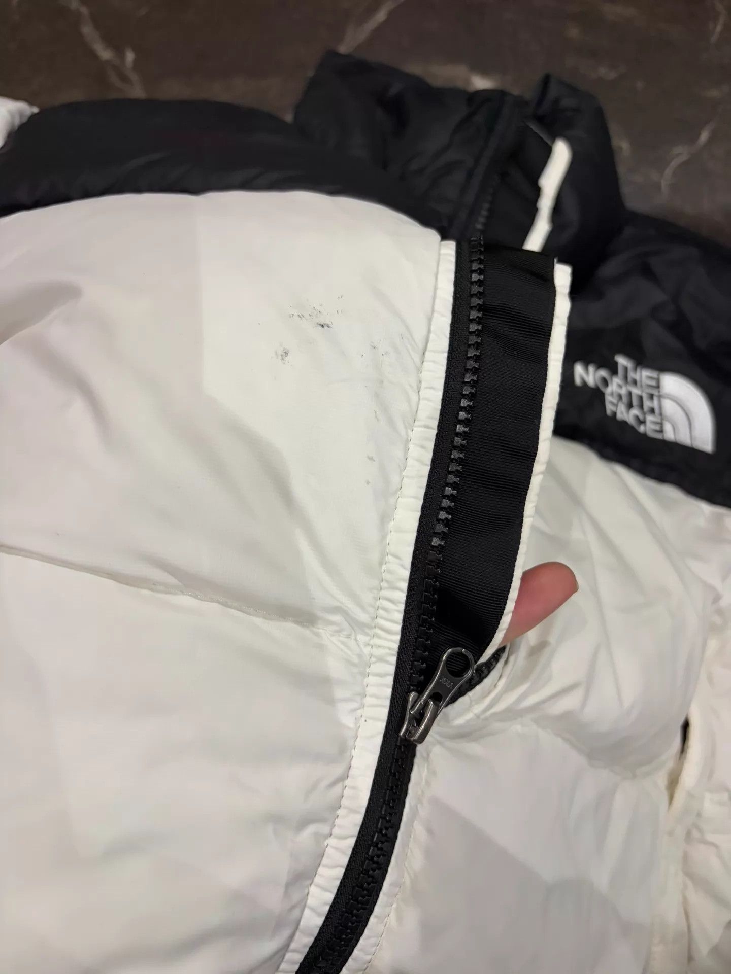The North Face THE NORTH FACE Black-White Colorblock Short Down M 700 Size US M / EU 48-50 / 2 - 2 Thumbnail