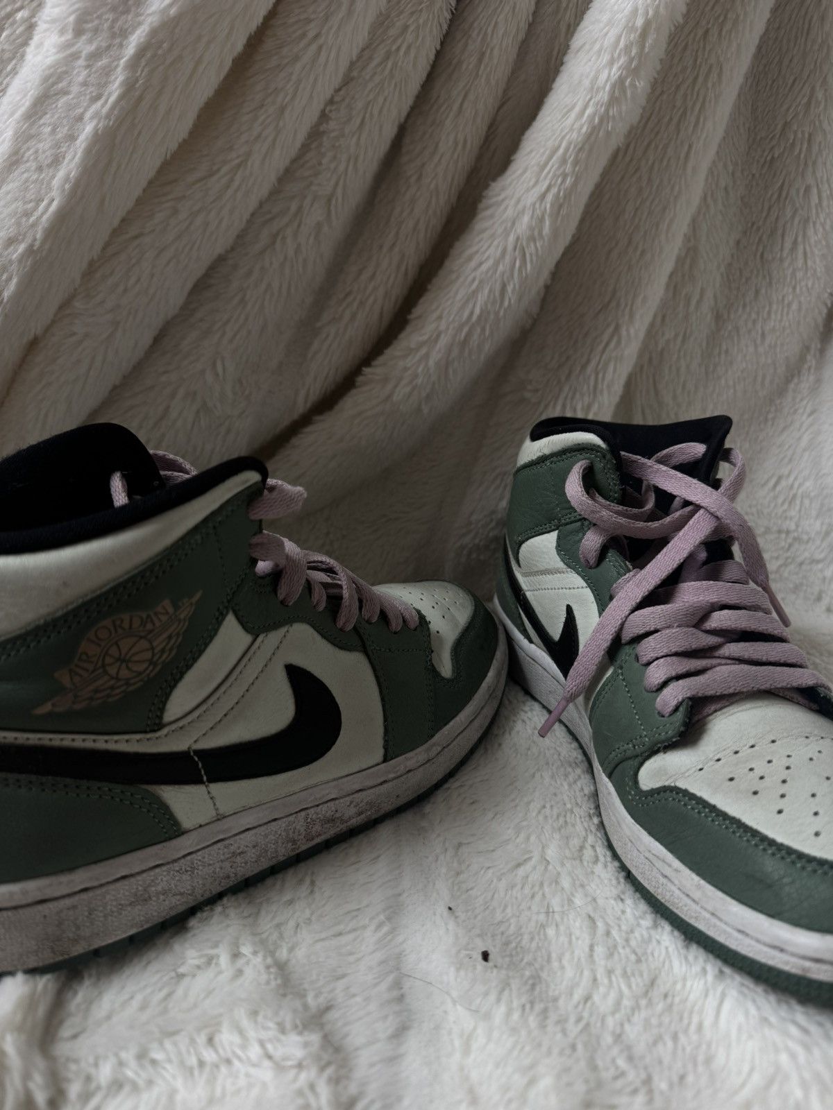 Nike Air Jordan 1 Mid SE “Dutch Green” Size US 7.5 / IT 37.5 - 3 Thumbnail