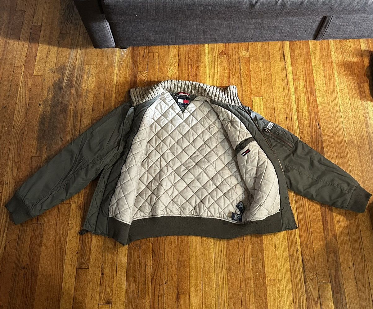 Tommy Hilfiger × Tommy Jeans × Vintage Vintage Tommy Hilfiger Padded Bomber Jacket Size US XL / EU 56 / 4 - 2 Thumbnail