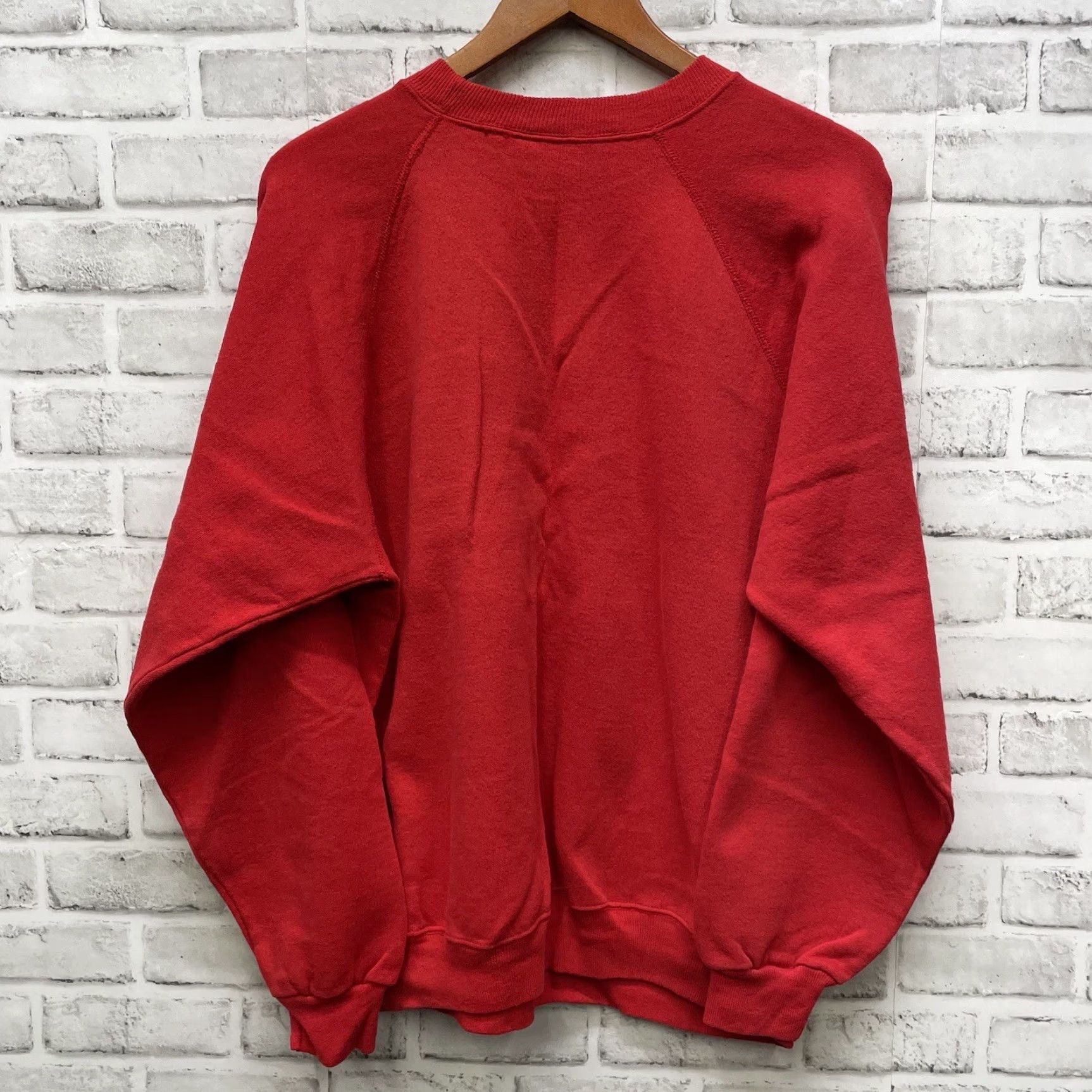 Hanes VINTAGE Hanes Cotton Blend Pullover Sweatshirt USA Mens XL Red Graphic Bar & Café Size US XL / EU 56 / 4 - 5 Thumbnail
