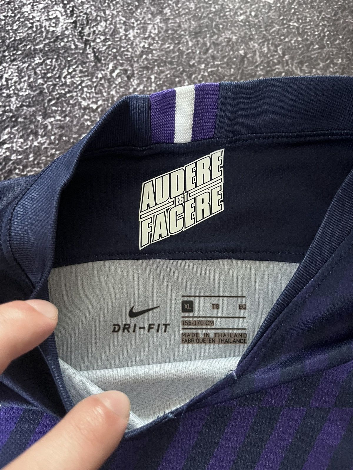Nike Tottenham nike 2019/2020 Away Soccer Jersey Size US XS / EU 42 / 0 - 4 Thumbnail