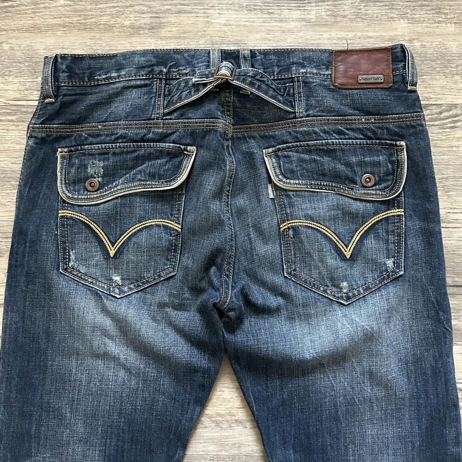 Levi's Vintage Levi's Buckle Back Silver Tab Denim Jeans Size 38X32 Size US 38 / EU 54 - 2 Thumbnail