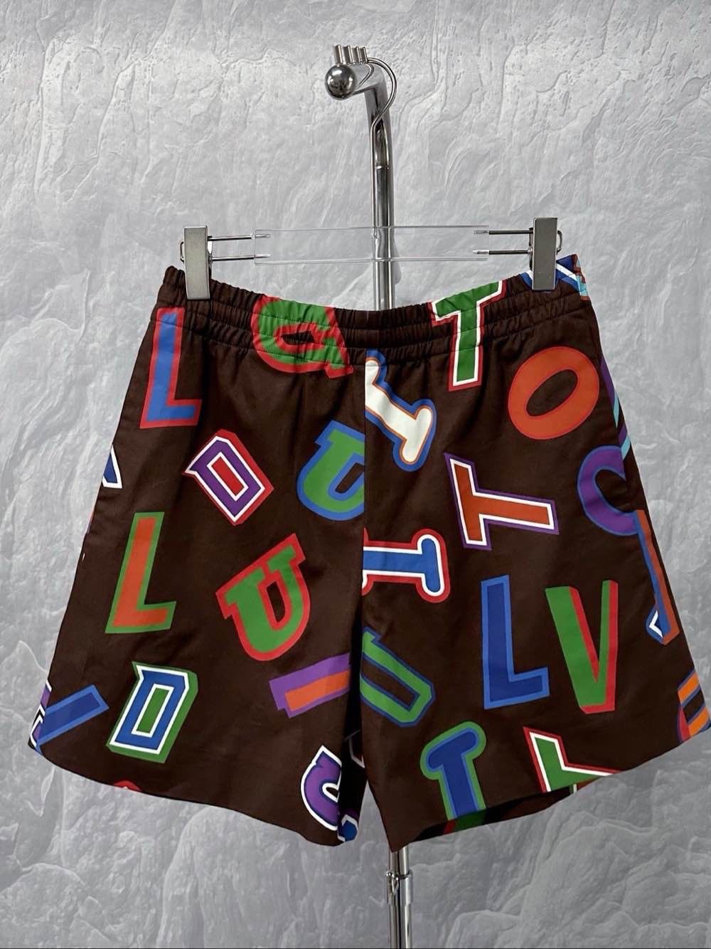 Louis Vuitton Louis Vuitton x NBA Letter Print Shorts Size S Size US 30 / EU 46 - 1 Thumbnail
