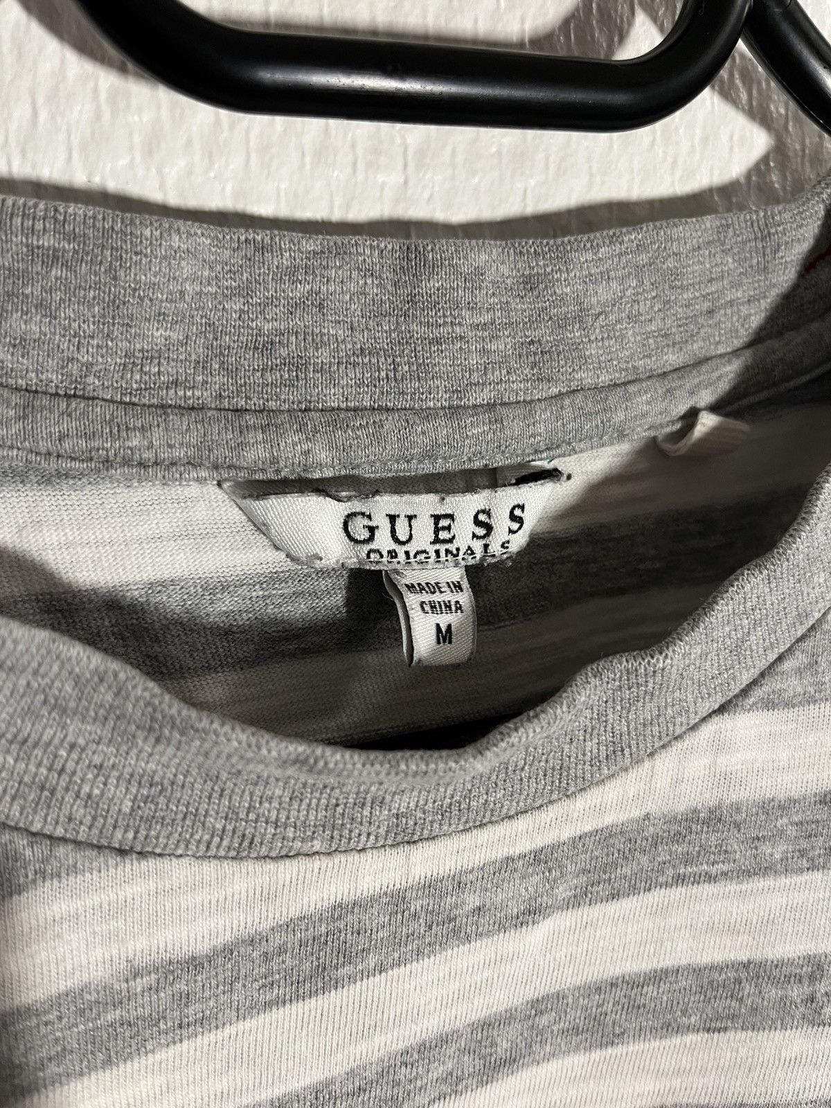 Guess Guess vintage tee size m Size US M / EU 48-50 / 2 - 2 Thumbnail