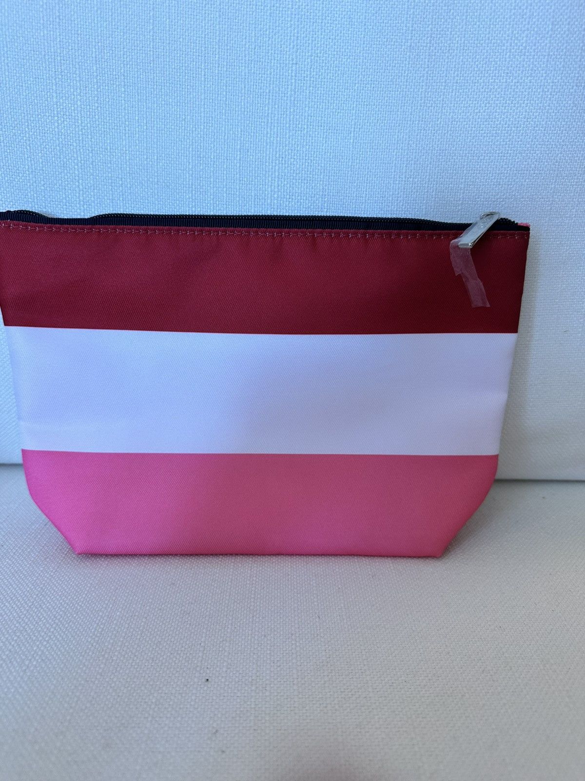 Kate Spade Clinique x Kate Spade New York Hello, Gorgeous Cosmetic Bag Size ONE SIZE - 4 Thumbnail