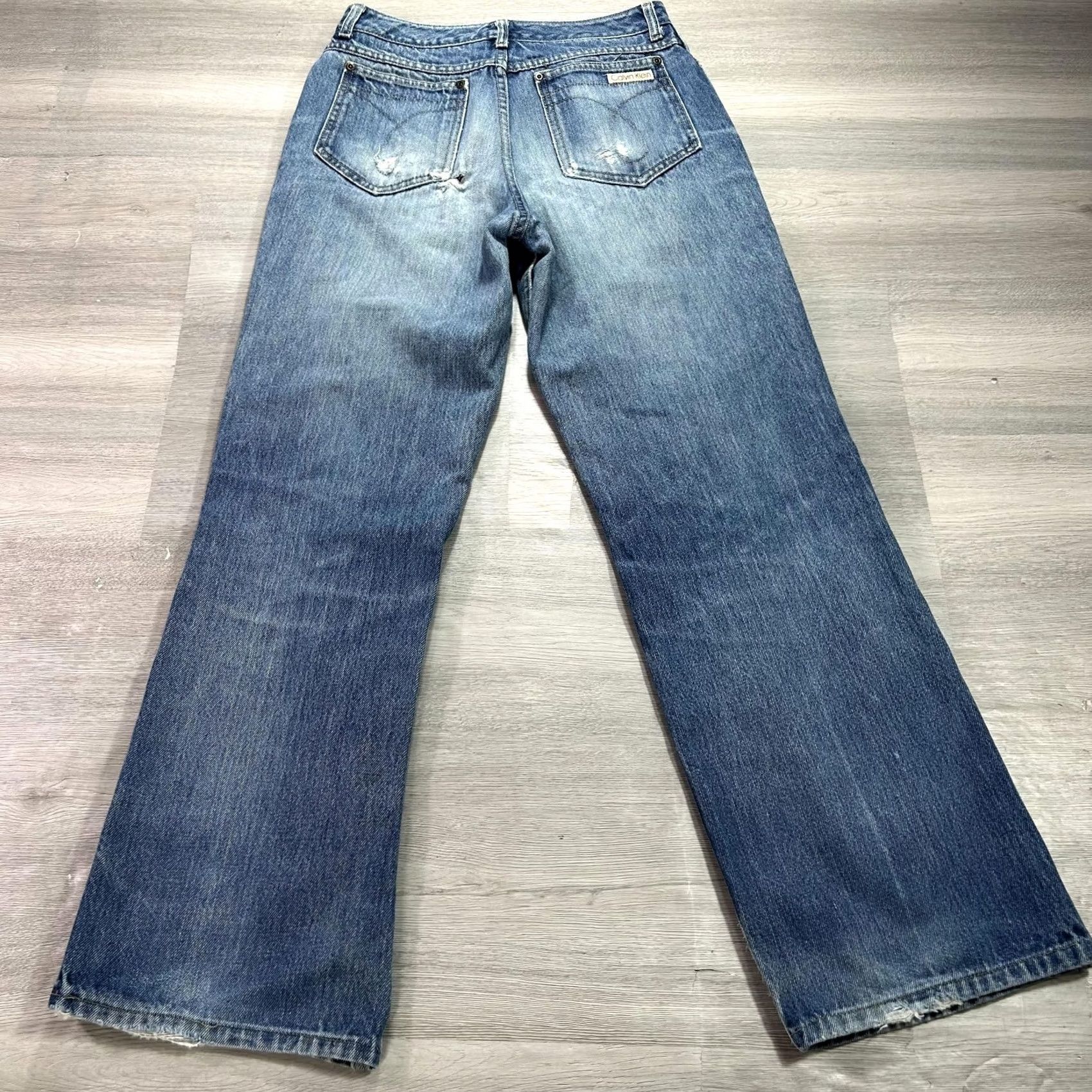 Calvin Klein VINTAGE Calvin Klein Jeans Womens 14 Blue High Rise Relaxed Wide Leg 32x31 USA Size 36" / US 14 / IT 50 - 2 Thumbnail