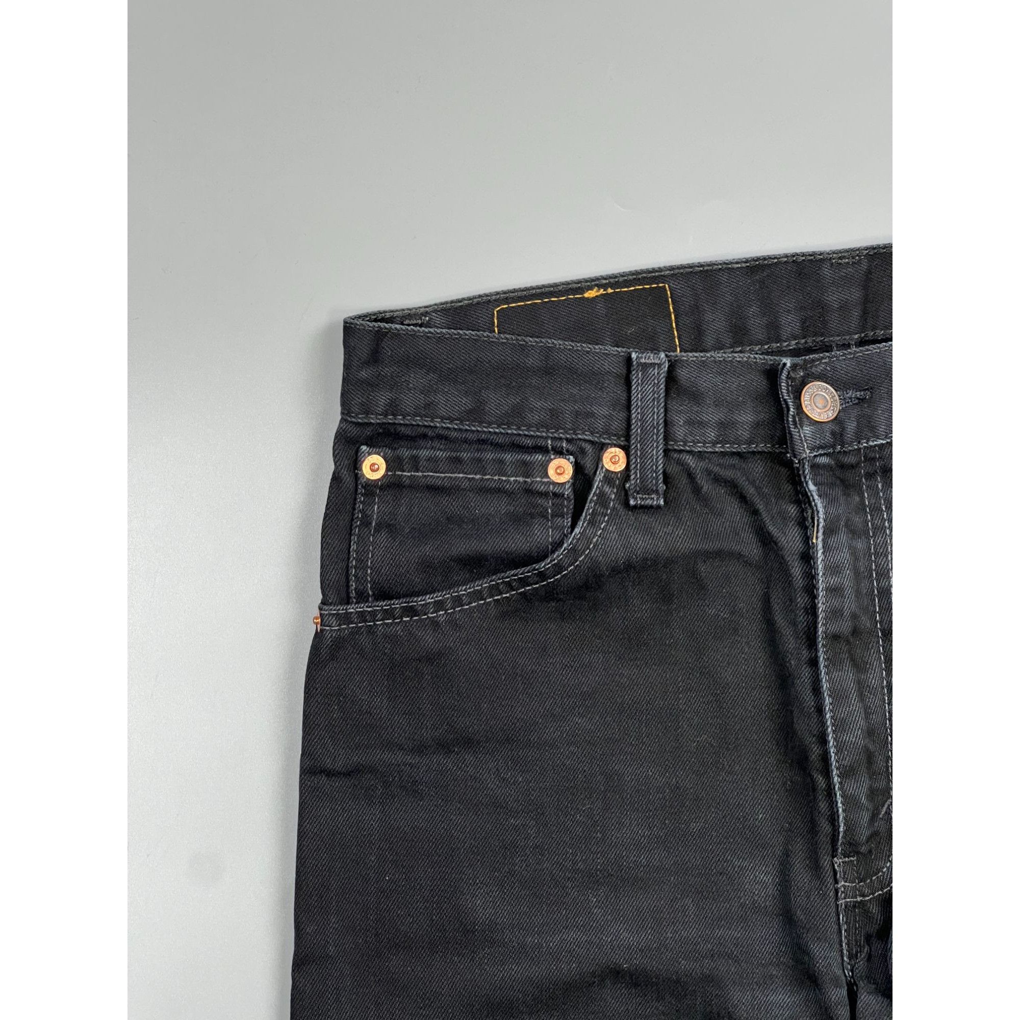 Levi's Vintage Clothing Levi’s 521 Vintage Made in Poland Denim Jeans Pants (Y0941) Size US 30 / EU 46 - 3 Thumbnail