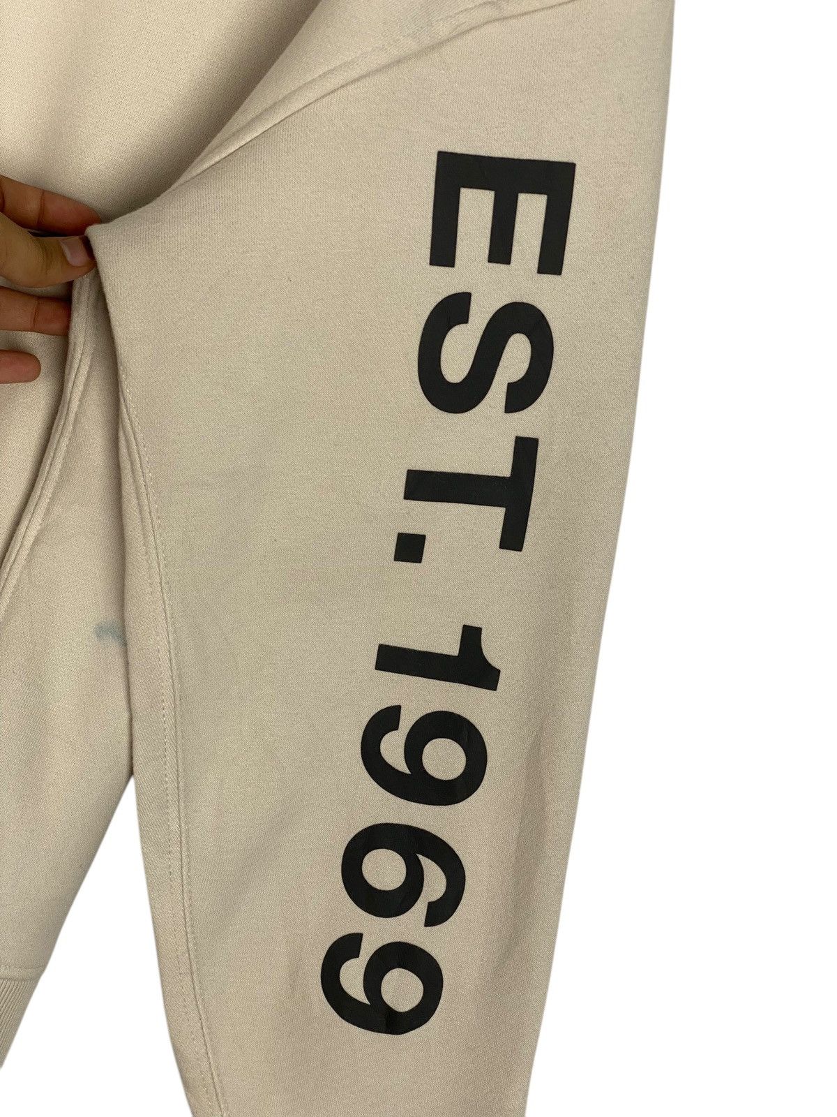 Gap × Vintage Vintage Gap Est.1969 Embroidered Crewneck Sweatshirt White Size US S / EU 44-46 / 1 - 5 Thumbnail