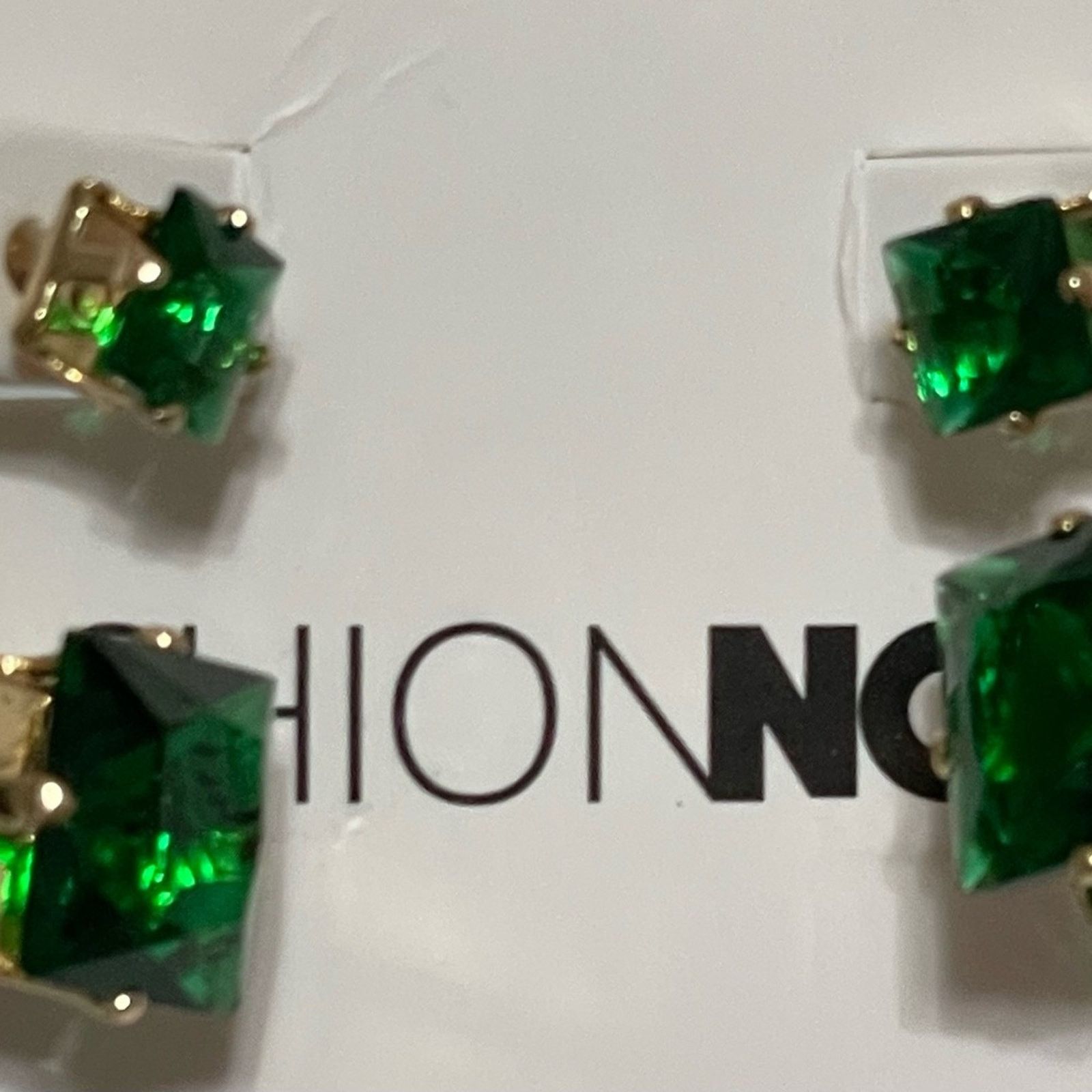 Other FASHION NOVA Simplicity Rhinestone Stud Earrings NWT Size ONE SIZE - 2 Thumbnail