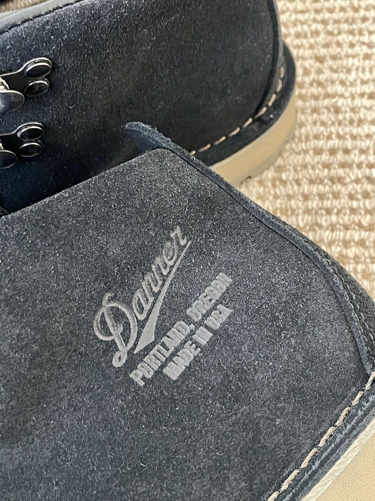 Danner Danner mountain light black butte 7 wide Size US 7 / EU 40 - 2 Thumbnail