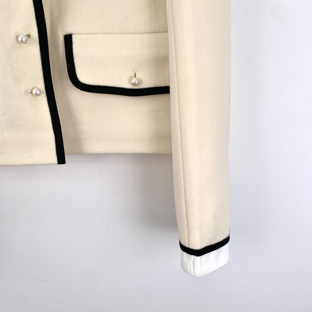 Miu Miu MiuMiu Beige Wool Lapel Single Breasted Chambray Jacket Size XS / US 0-2 / IT 36-38 - 4 Thumbnail