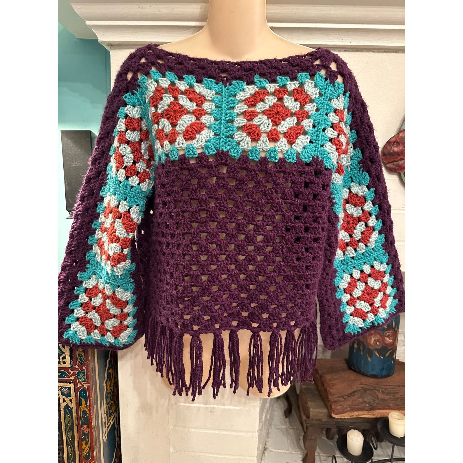 Vintage VINTAGE FRINGED GRANNY SQUARE BOHO PURPLE CROCHET SWEATER Size S / US 4 / IT 40 - 7 Thumbnail