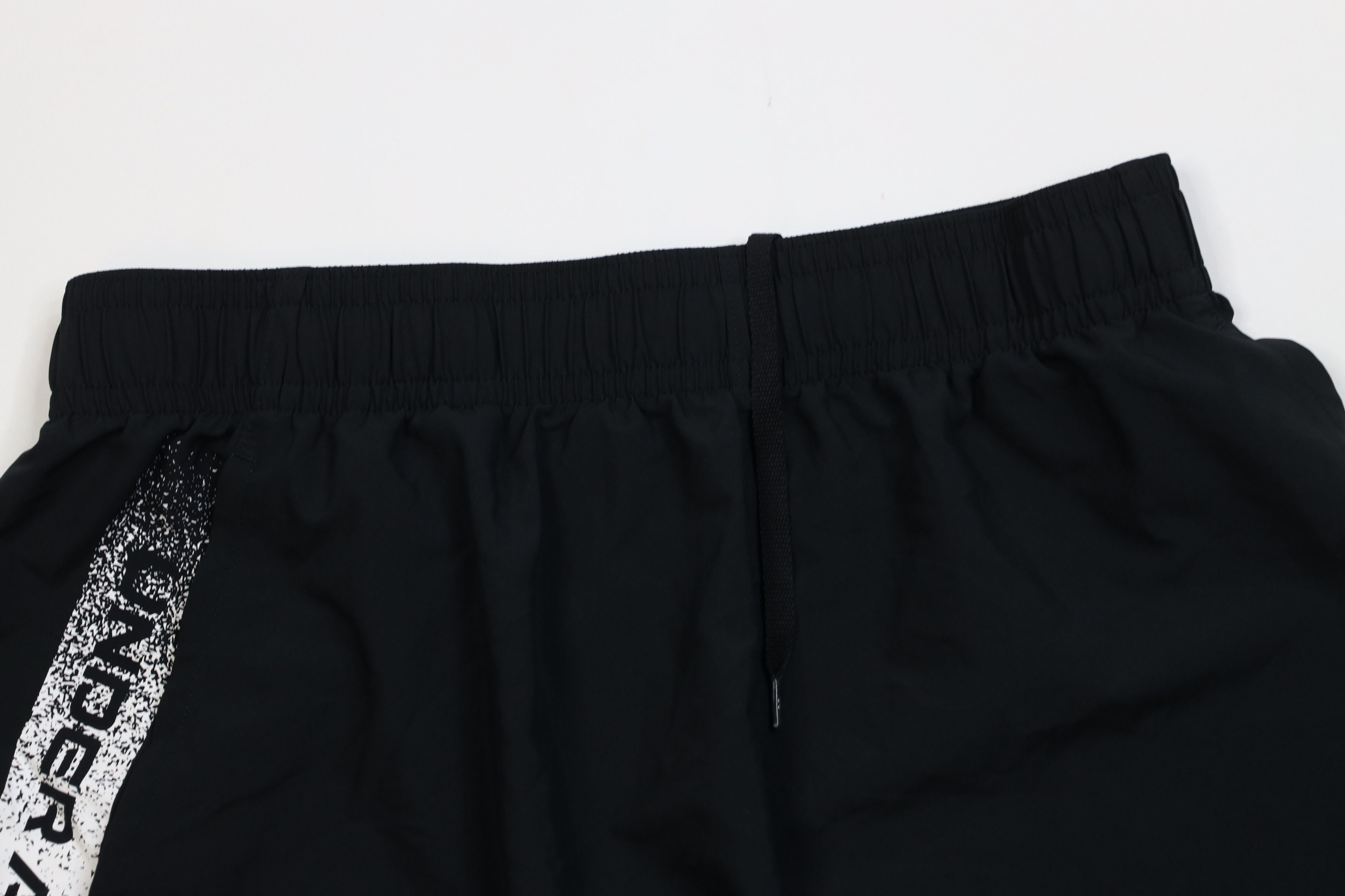 Under Armour Under Armour Spell Loose Fit Light Gym Training Shorts Black Size US 36 / EU 52 - 2 Thumbnail