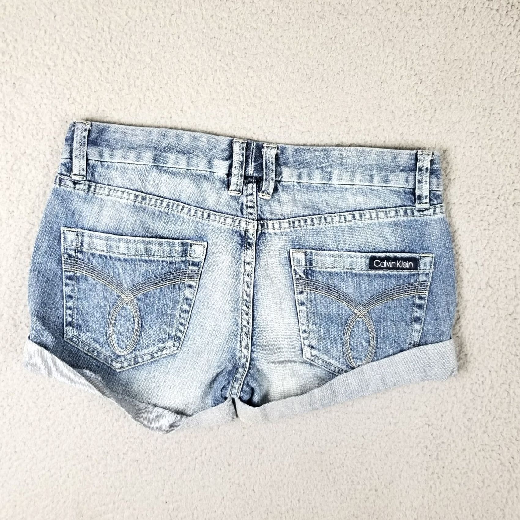Calvin Klein Calvin Klein Shorts Women 2 Distressed Cuffed Casual Blue 100% Cotton Whiskers Size 26" / US 2 / IT 38 - 6 Thumbnail